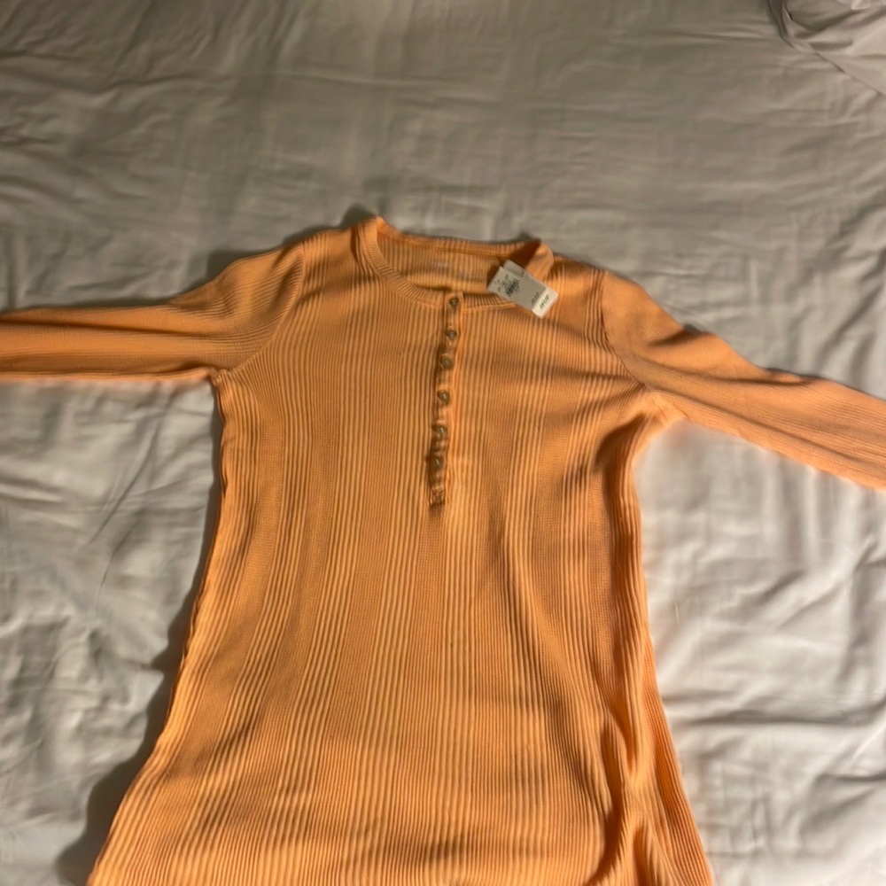 NWT Aerie long sleeve top. Size med